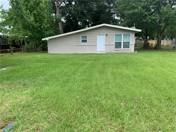 304 W Lee Street , Chickasaw, AL 36611