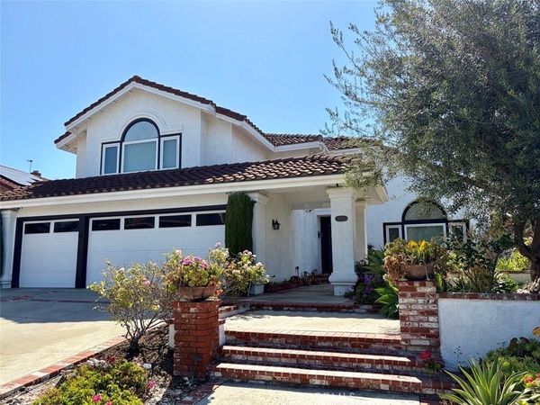 16 Sand Pointe, Laguna Niguel, CA 92677