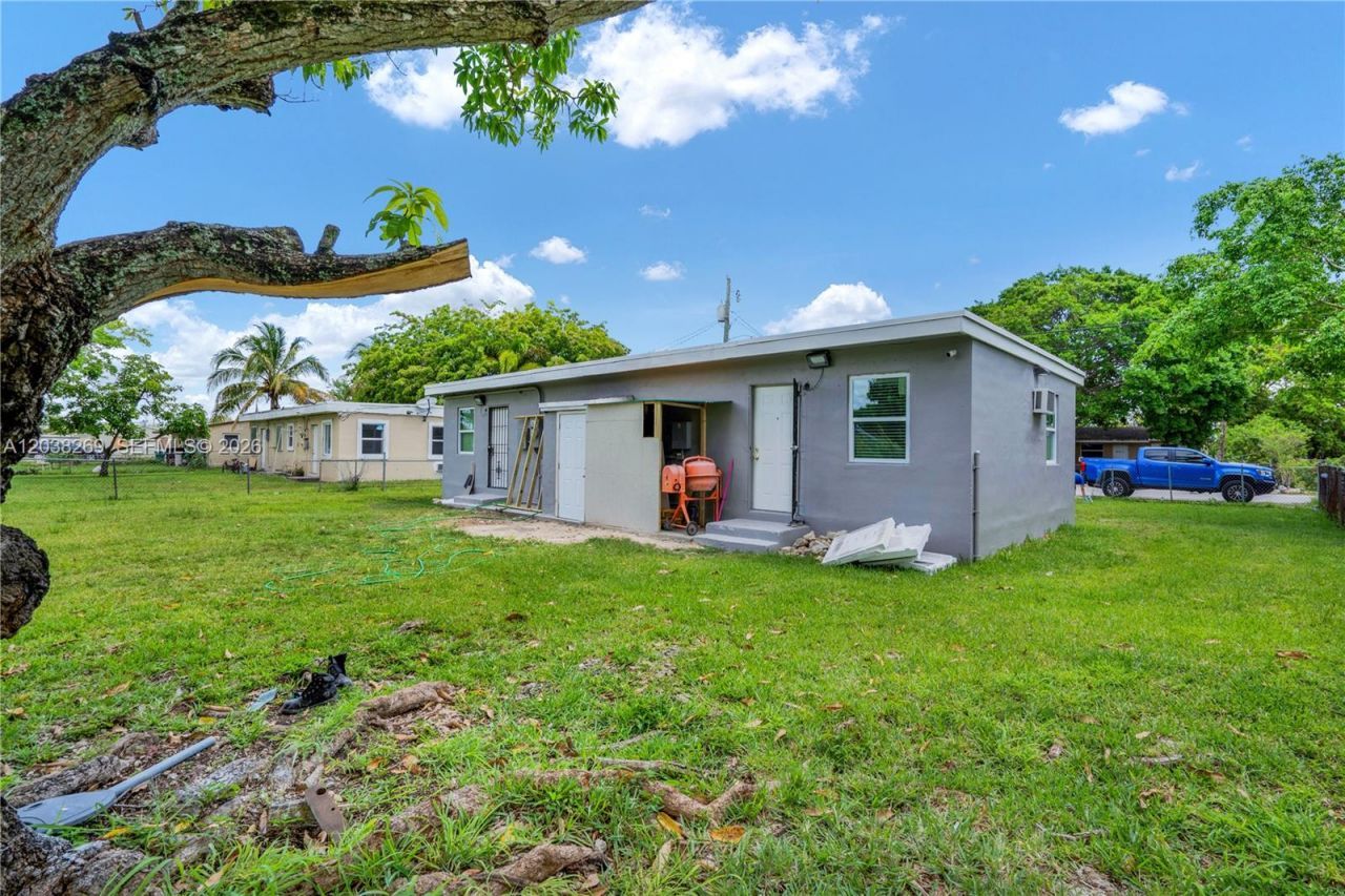 26620 SW 138th Ct, Unit B, Homestead, FL 33032 Photo