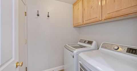 1010 Thompson Cir, Folsom, CA 95630 Photo