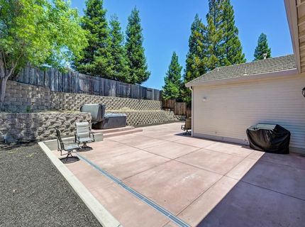 1010 Thompson Cir, Folsom, CA 95630 Photo
