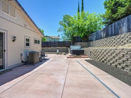 1010 Thompson Cir, Folsom, CA 95630 Photo