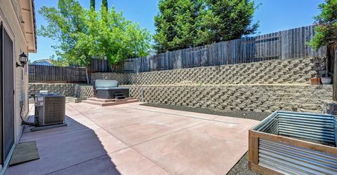 1010 Thompson Cir, Folsom, CA 95630 Photo