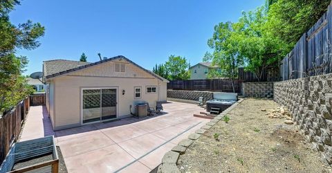 1010 Thompson Cir, Folsom, CA 95630 Photo