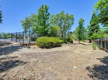 1010 Thompson Cir, Folsom, CA 95630 Photo