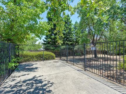 1010 Thompson Cir, Folsom, CA 95630 Photo