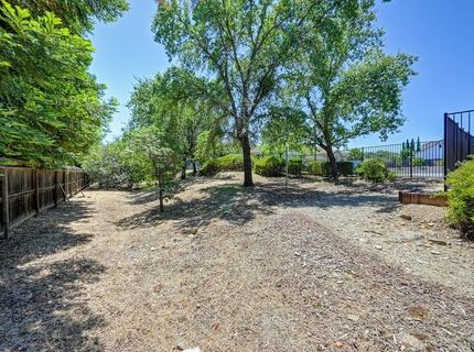 1010 Thompson Cir, Folsom, CA 95630 Photo