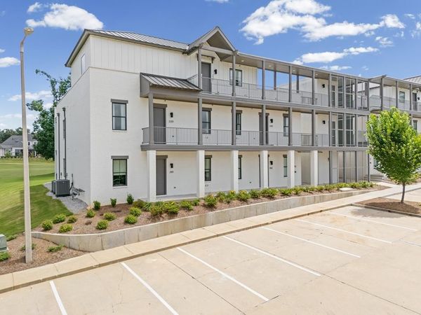 2101 Fairmont Way, Oxford, MS 38655