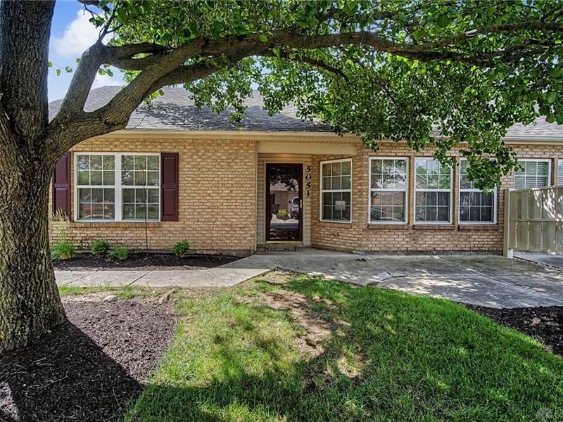5051 Twin Lakes Circle, Clayton, OH 45315 Photo 1