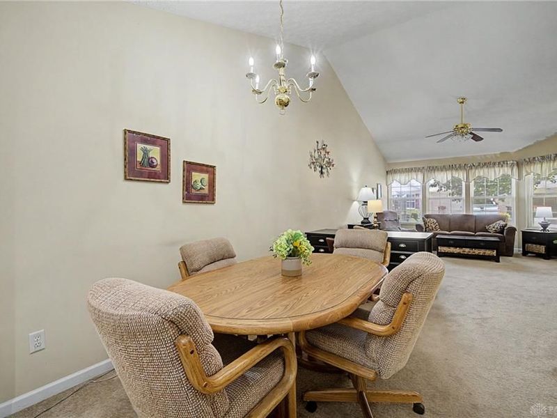 5051 Twin Lakes Circle, Clayton, OH 45315 Photo 11