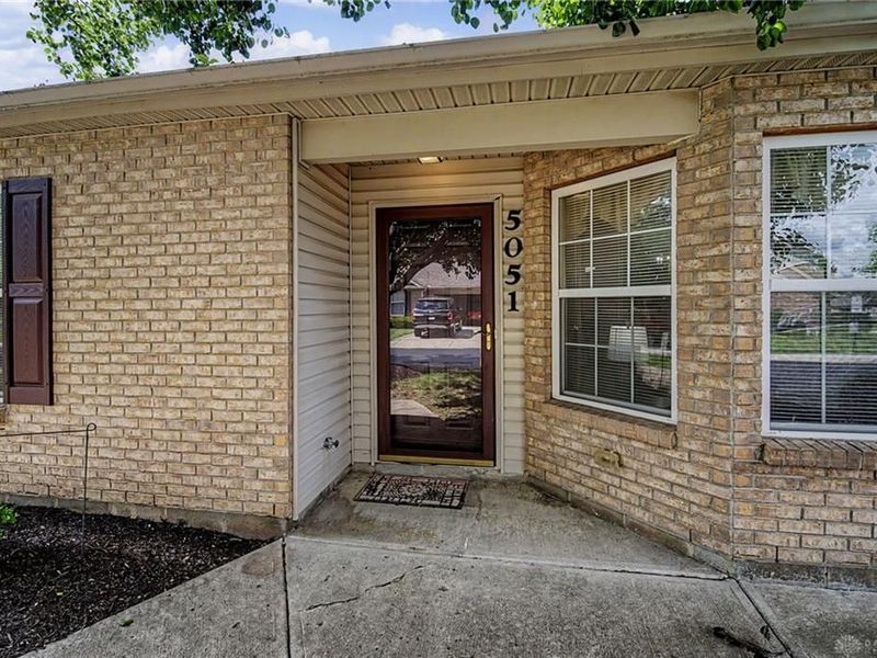 5051 Twin Lakes Circle, Clayton, OH 45315 Photo 5