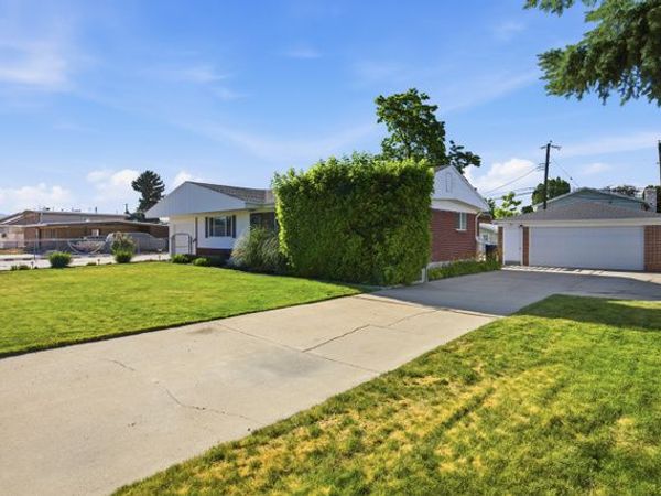 1868 W 4840 S, Taylorsville, UT 84123