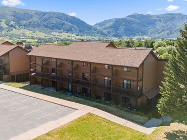 3615 N WOLF LDG , Unit 309, Eden, UT 84310