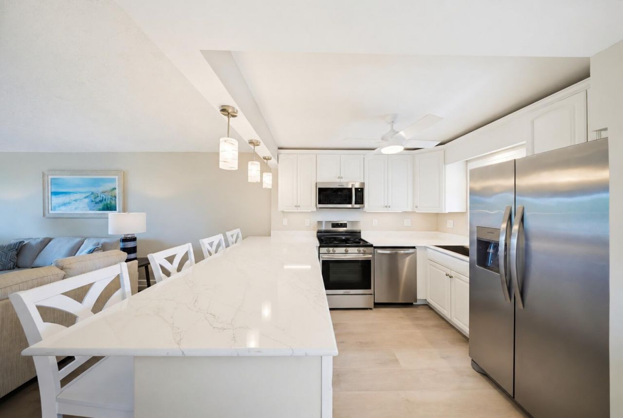 9 Sombrero Boulevard, Unit 208, Marathon, FL 33050 Photo