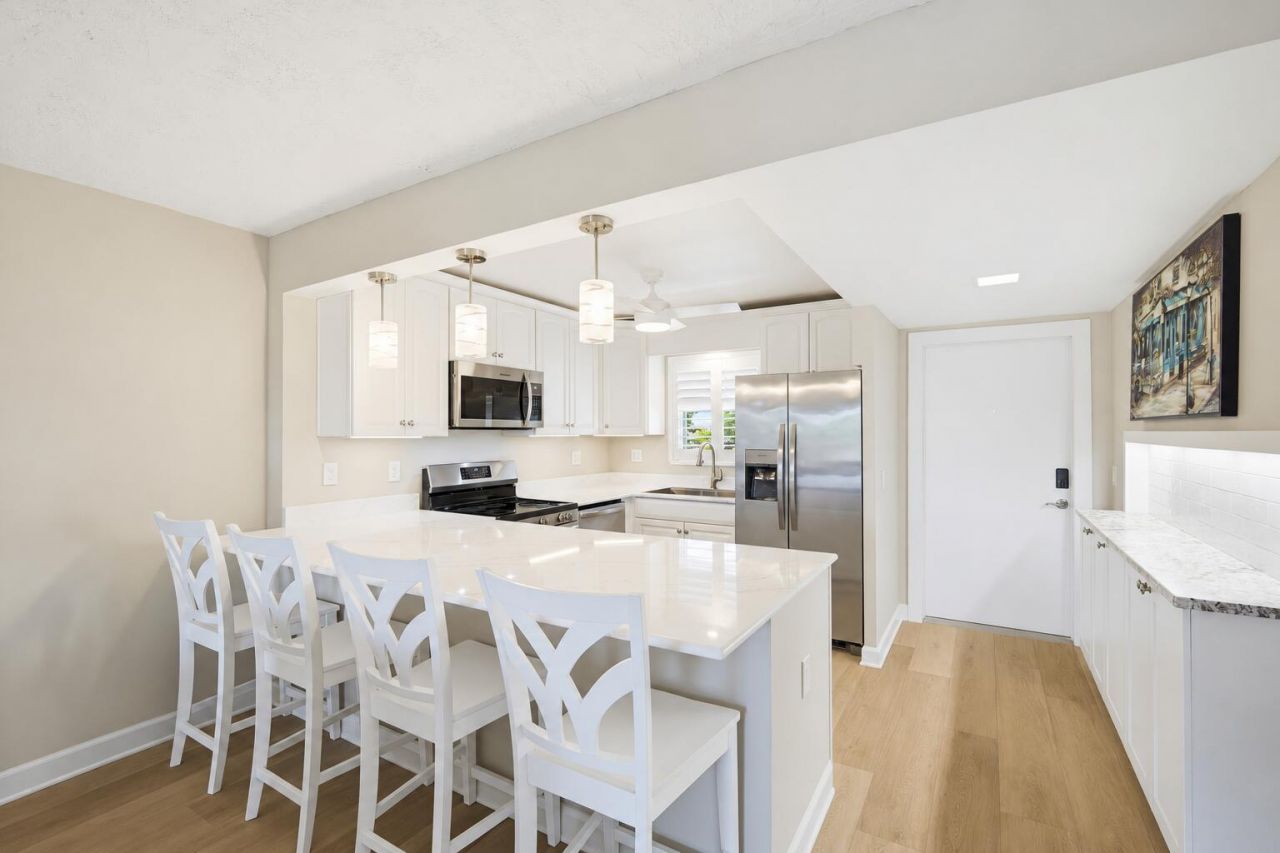 9 Sombrero Boulevard, Unit 208, Marathon, FL 33050 Photo