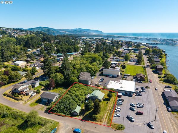 6405 SPRING ST, Cloverdale, OR 97112