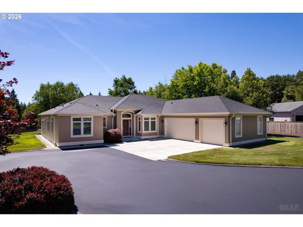 34300 SYKES RD, St. Helens, OR 97051
