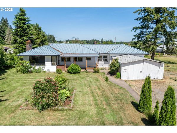 15239 S HIGHWAY 211, Molalla, OR 97038