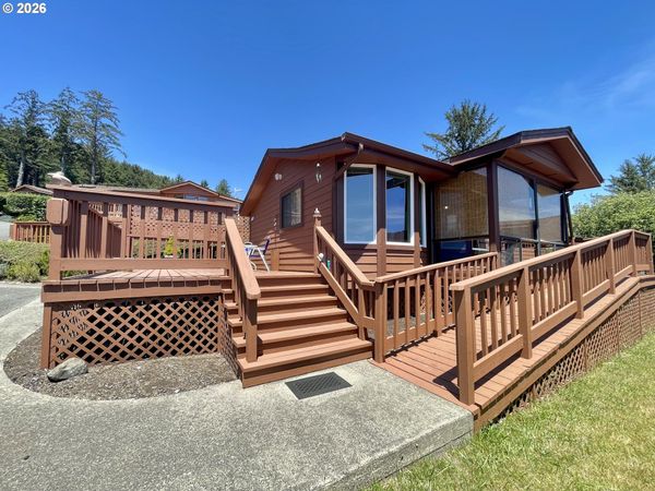 19921 WHALESHEAD RD, Unit # I-3, Brookings, OR 97415