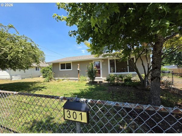 301 NW MIDWAY ST, Winston, OR 97496