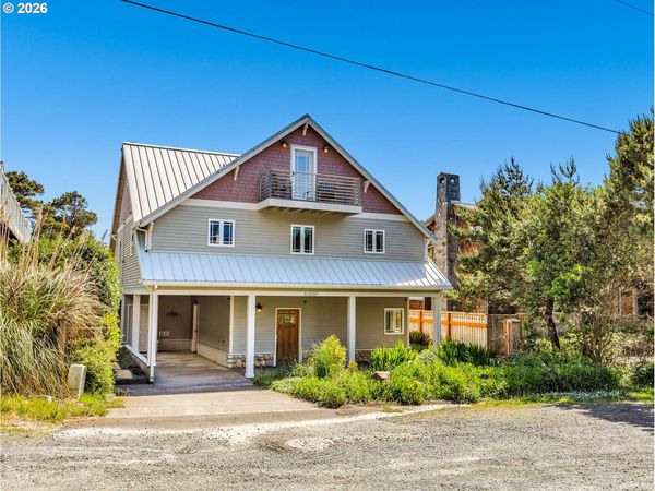 8917 Spindrift LN, Manzanita, OR 97130