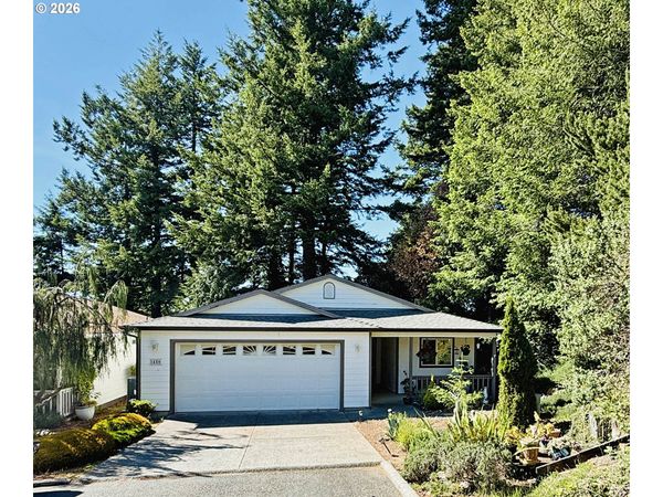 1486 SEACREST LN, Brookings, OR 97415