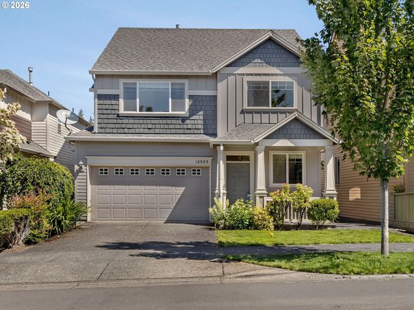 16985 NW SHADOW HILLS LN, Beaverton, OR 97006