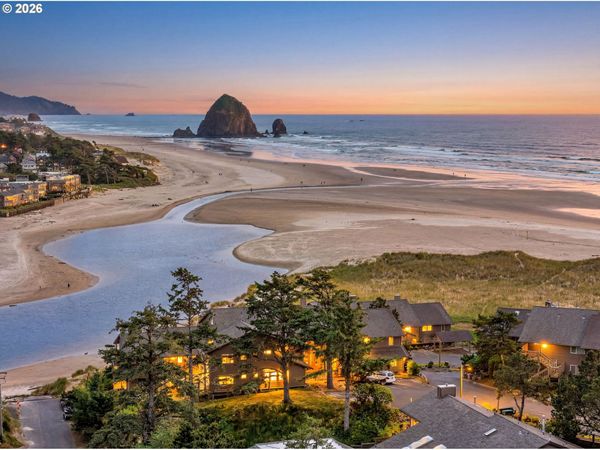 355 N BREAKER POINT DR, Unit 355, Cannon Beach, OR 97110