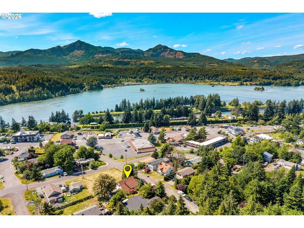 115 SW REGULATOR ST, Cascade Locks, OR 97014