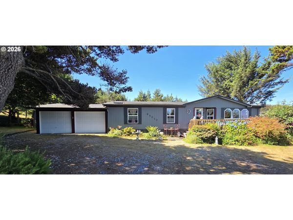 95010 GREGGS CREEK RD, Gold Beach, OR 97444