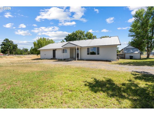 80125 BANKS LN, Hermiston, OR 97838