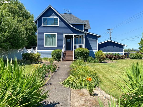 952 E MAIN ST, Monmouth, OR 97361