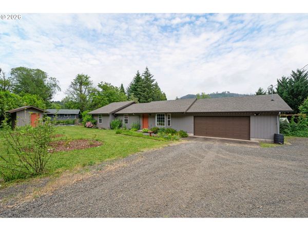44518 MCKENZIE HWY, Walterville, OR 97489