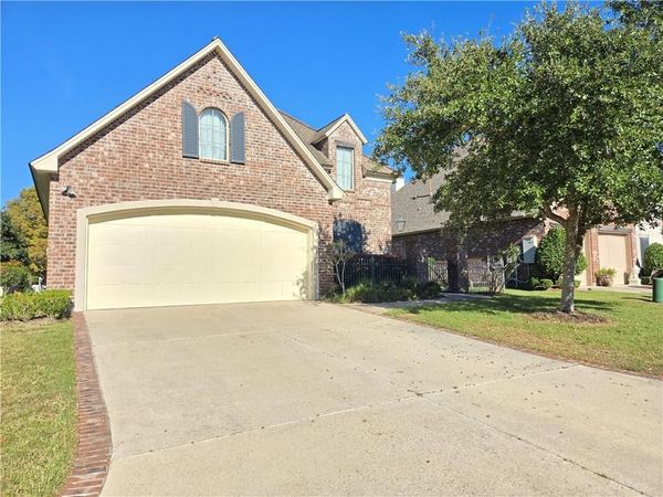 206 NICKLAUS Drive , Slidell, LA 70458