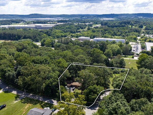 7646 N Bishop Drive, Chattanooga, TN 37416
