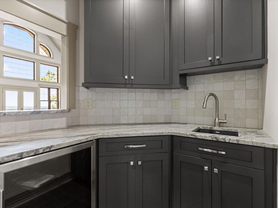 Property Image 83