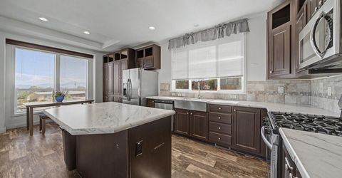 6125 Middle Fork Drive, Sun Valley, NV 89433 Photo