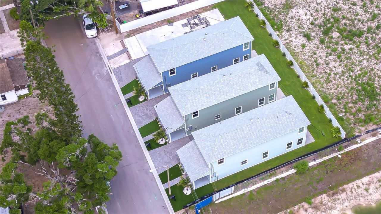 214 8th Avenue Drive W, Bradenton, FL 34205 Photo