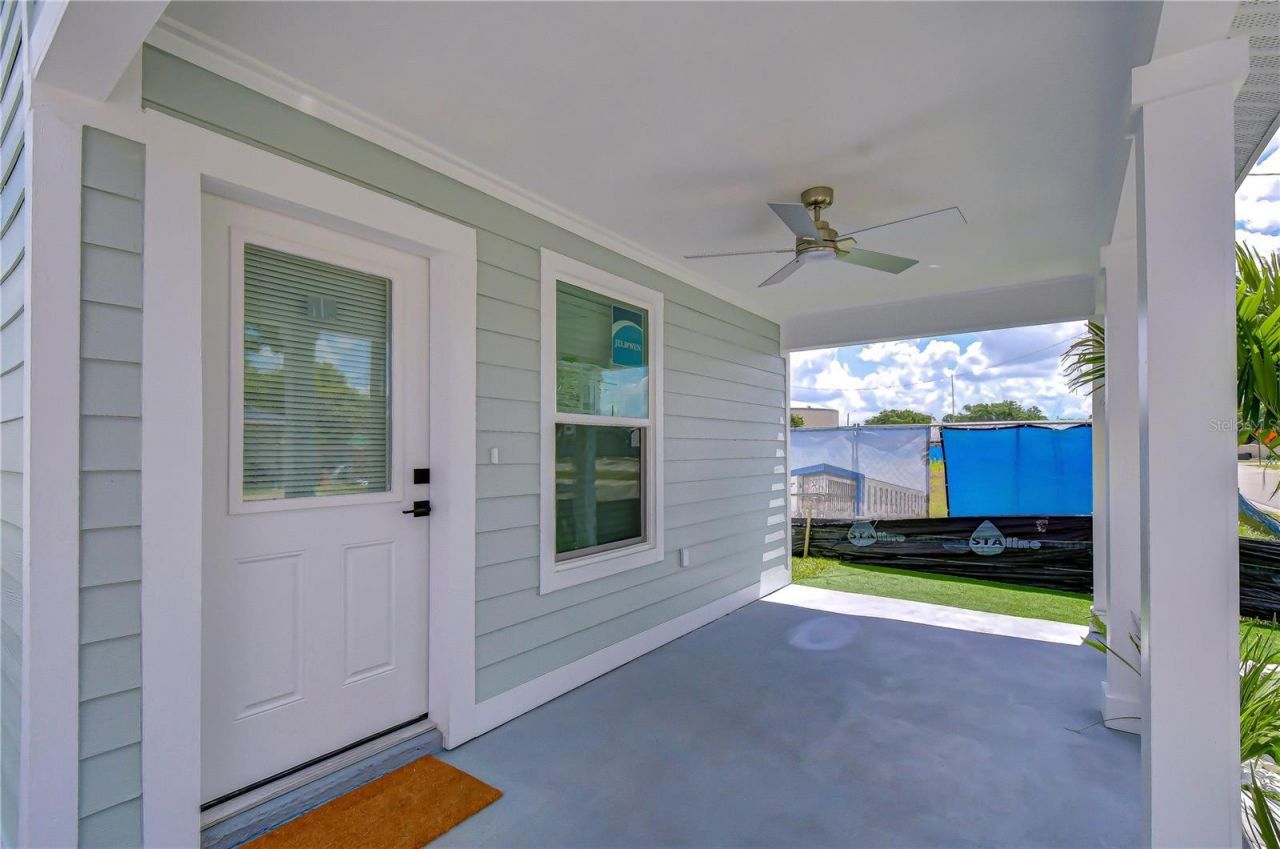 214 8th Avenue Drive W, Bradenton, FL 34205 Photo