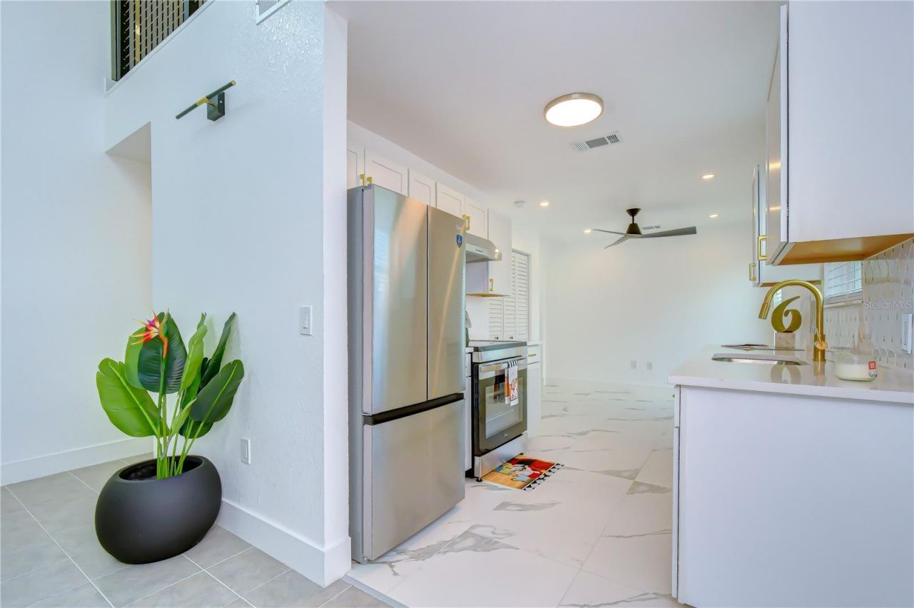 214 8th Avenue Drive W, Bradenton, FL 34205 Photo