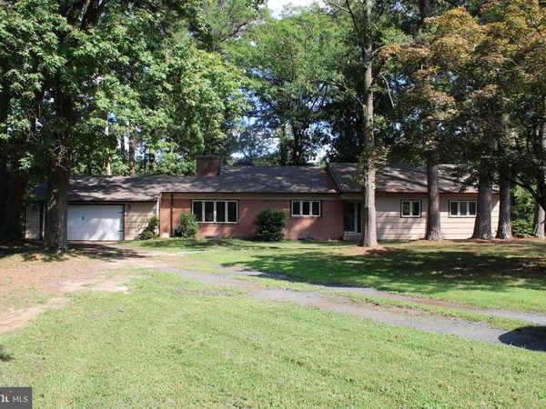 8539 E MARLBORO DRIVE, DELMAR, MD 21875