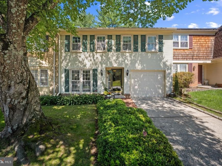9405 Chatteroy Place , Gaithersburg, MD 20886 Main Photo