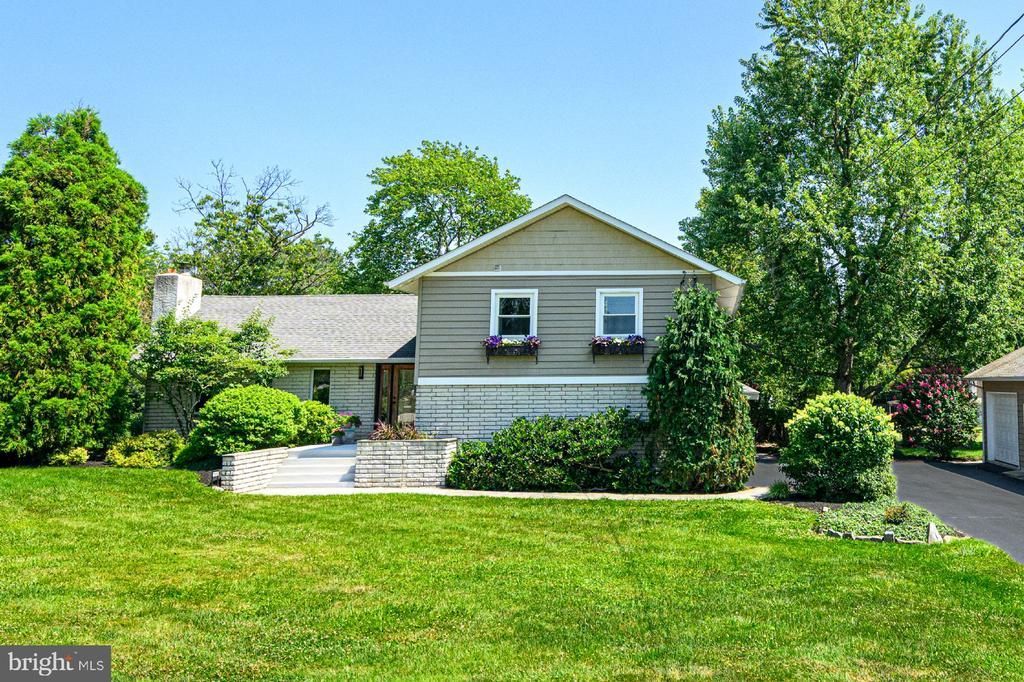 146 BELMONT AVENUE, NORRISTOWN, PA 19403