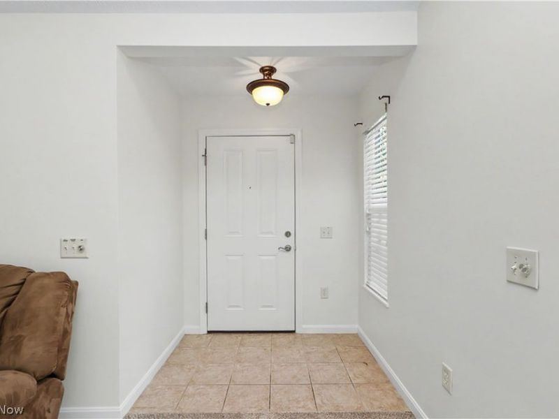 1302 Bridgewater Way N, Mansfield, OH 44906 Photo 3