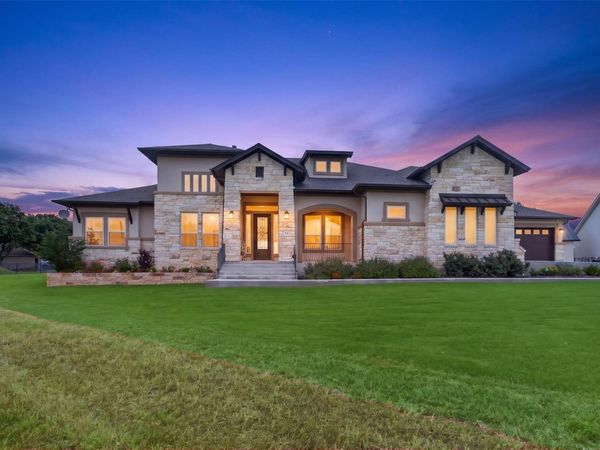104 Far Meadow DR , Kingsland, TX 78639
