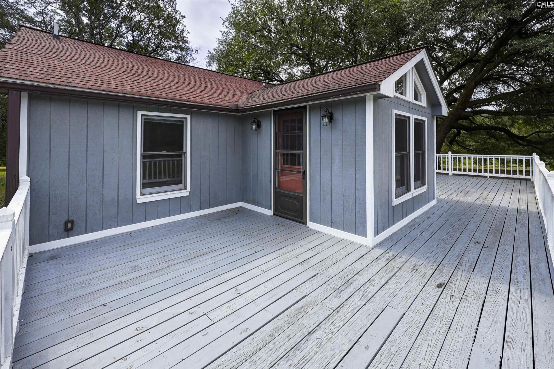 181 Frost Road  Photo 29