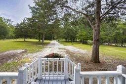 181 Frost Road  photo 4