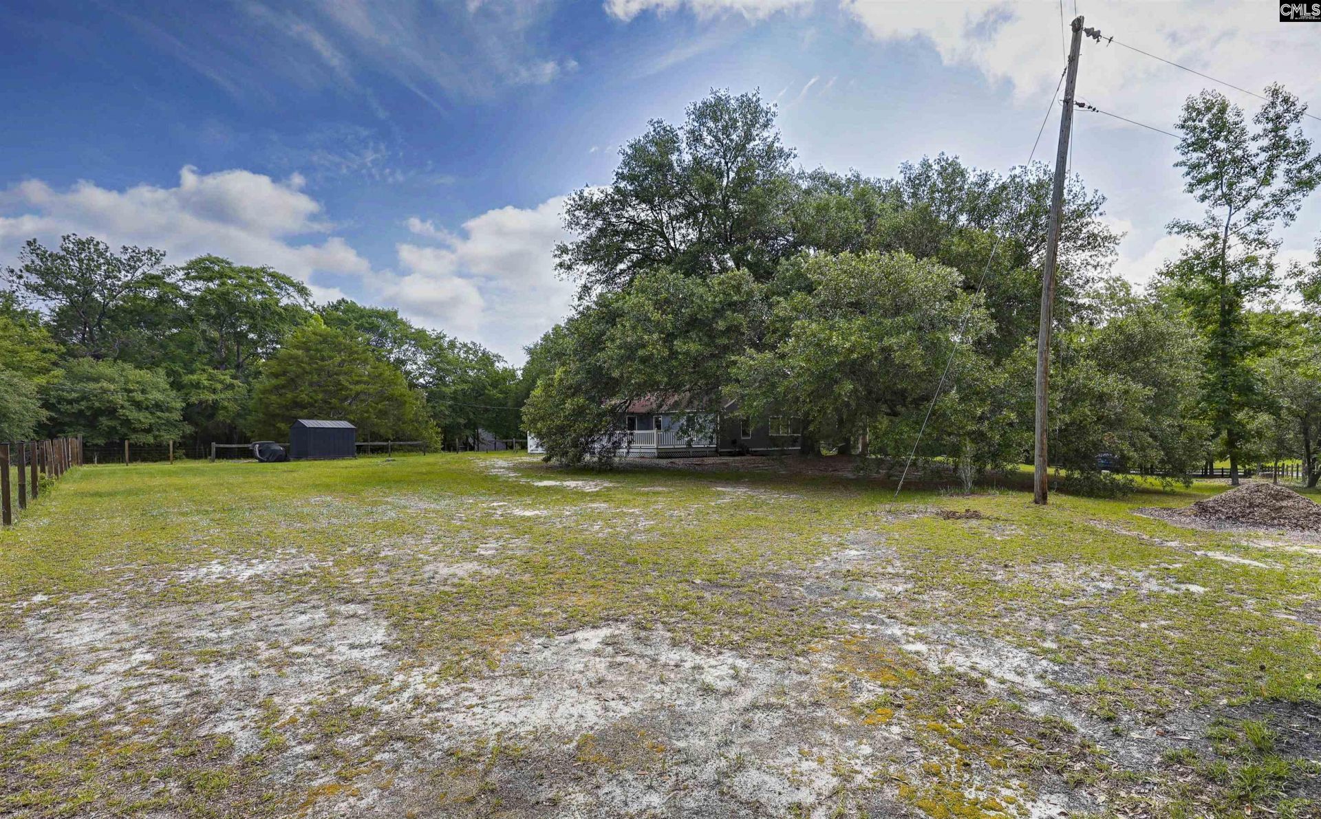 181 Frost Road  Photo 7