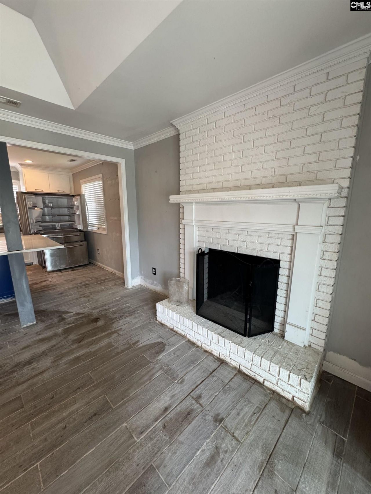 200 Patio Drive Photo 6