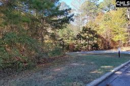 420 Links Crossing Drive  photo 4